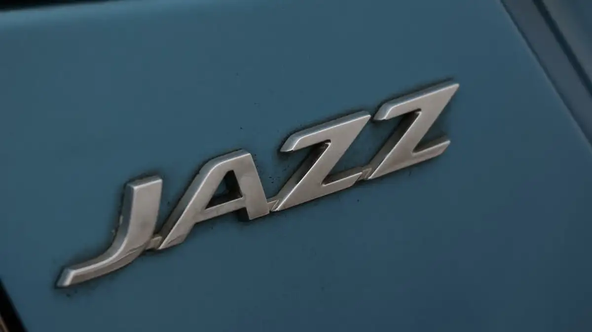 2018-honda-jazz-13-i-vtec-se-navi-big-20