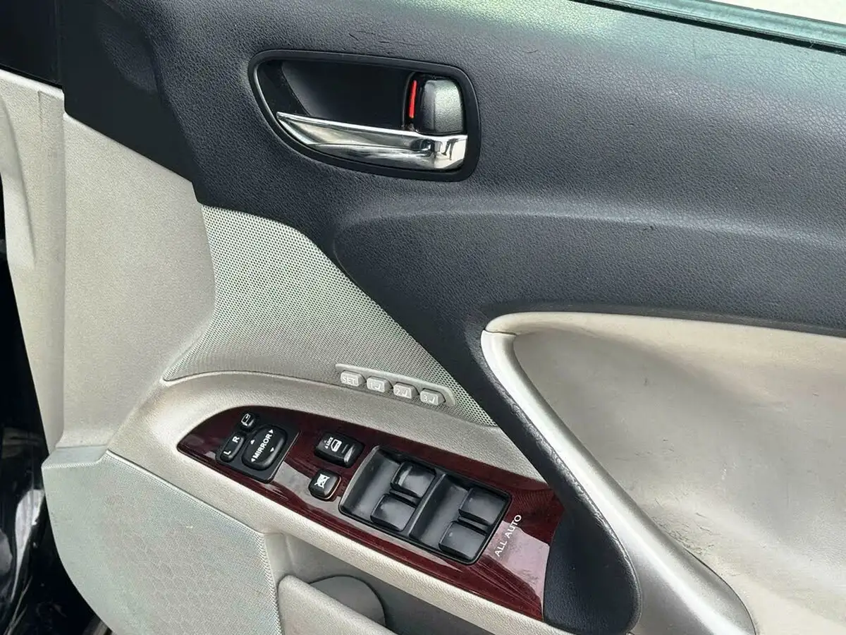 2006-lexus-is-250-25-se-l-auto-big-20