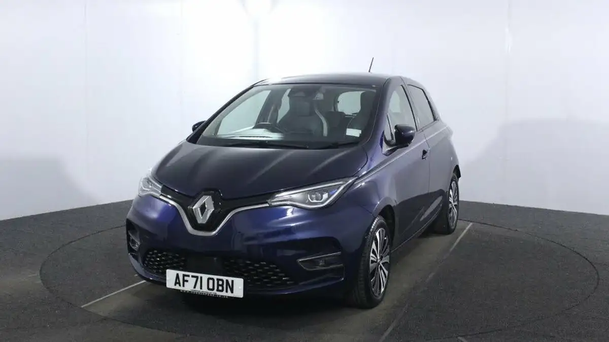 2021-renault-zoe-e-riviera-limited-edition-big-2