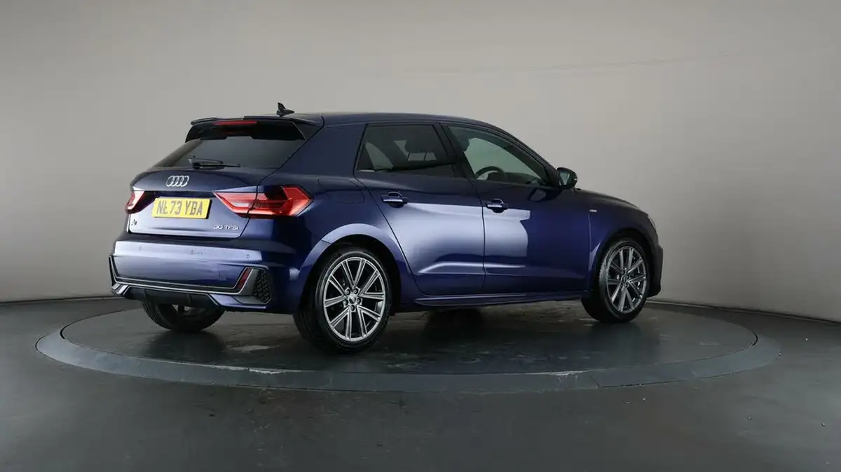 2023-audi-a1-10-30-tfsi-s-line-big-7