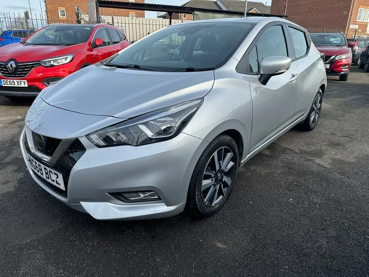2018-nissan-micra-09-ig-t-acenta-big-1