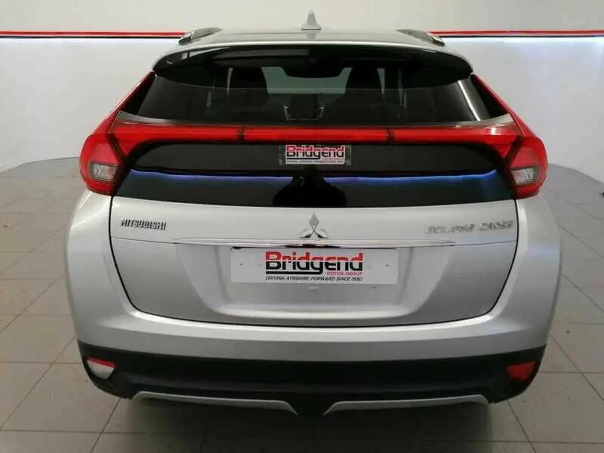 2018-mitsubishi-eclipse-cross-15-2-big-4