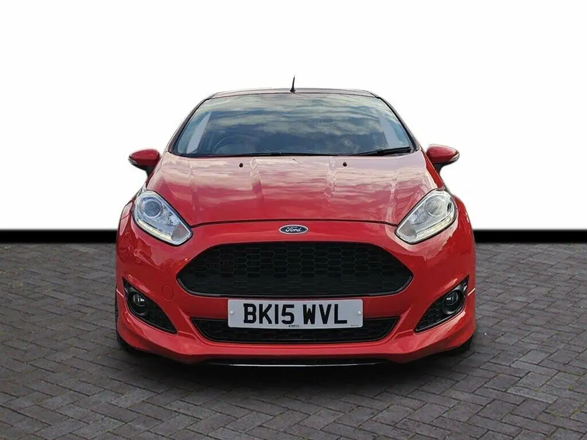2015-ford-fiesta-16tdci-zetec-s-big-1