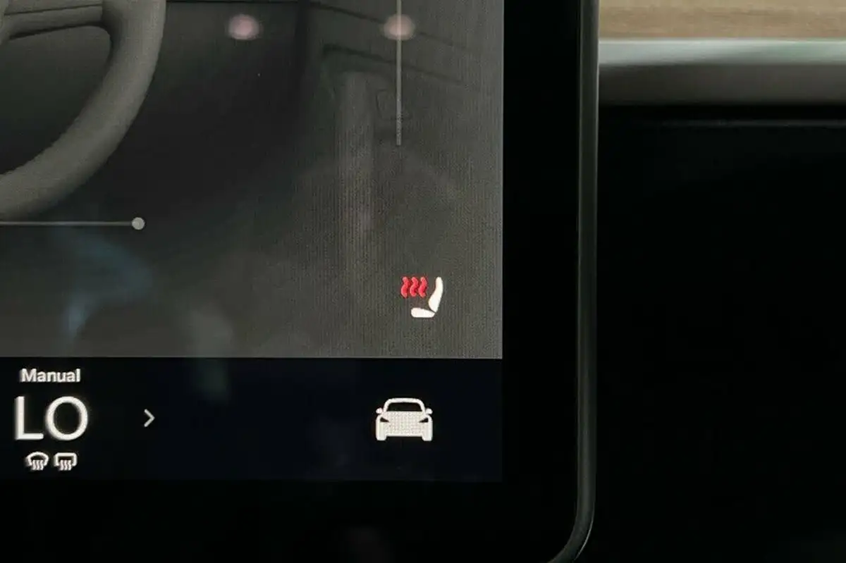 2021-tesla-model-3-e-performance-4x4-big-29