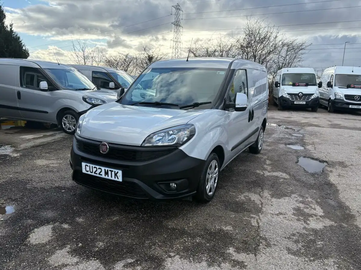 2022-fiat-doblo-cargo-16jtd-l1h1-tecnico-panel-van-big-20