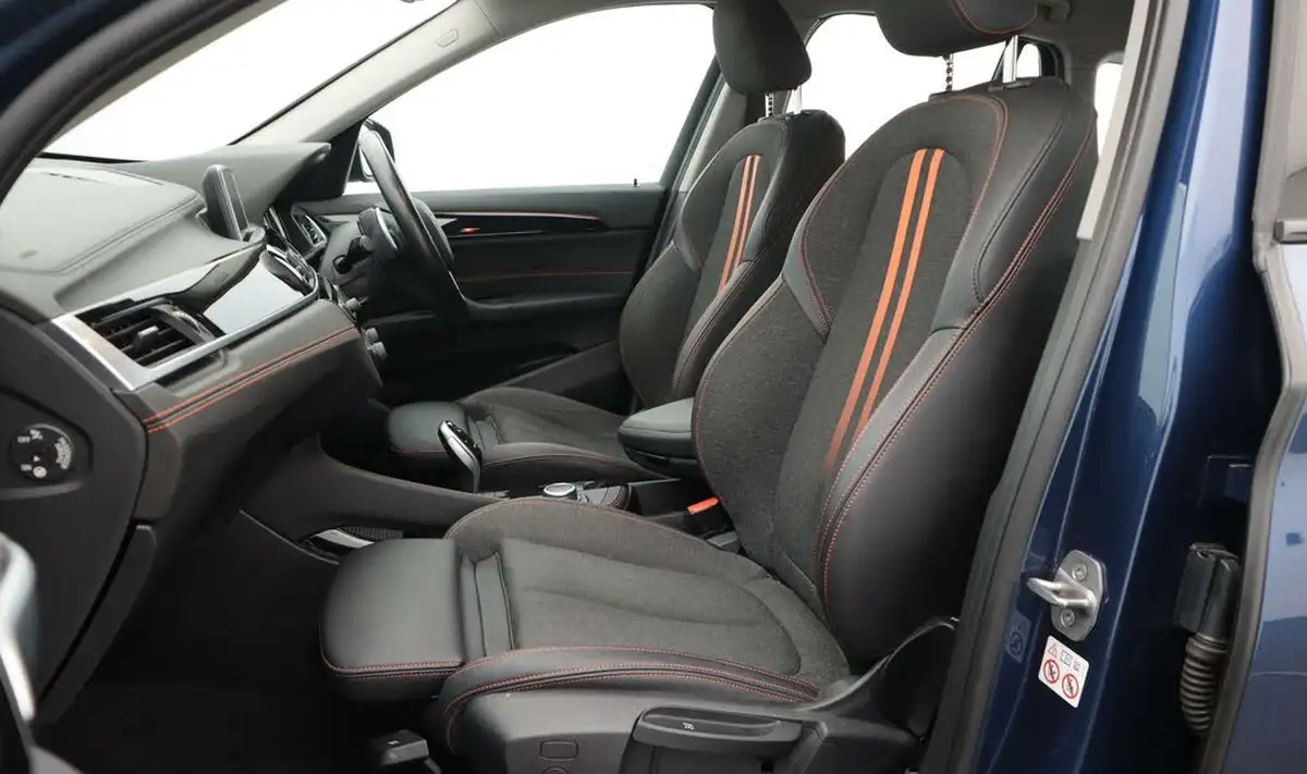 2021-bmw-x1-20-sdrive20i-sport-big-14