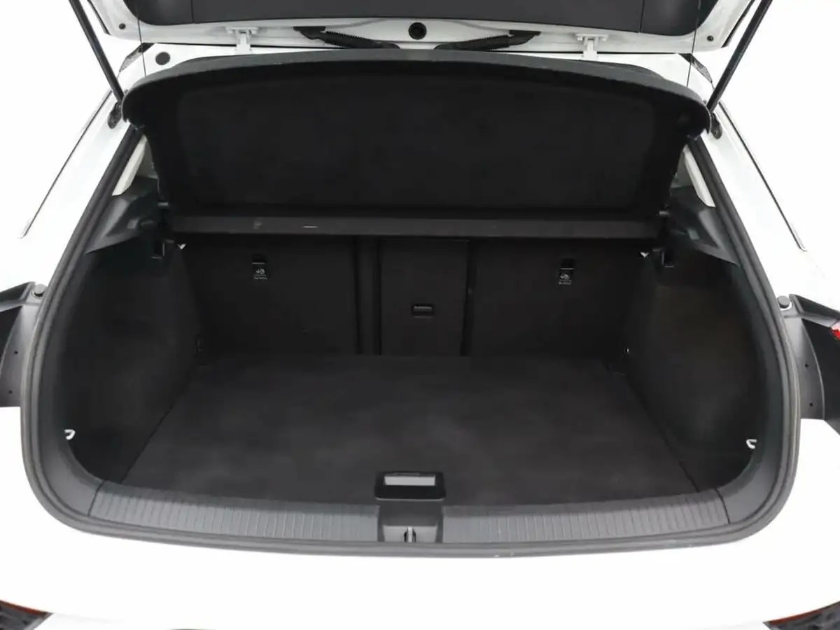 2019-volkswagen-t-roc-20tdi-design-big-17
