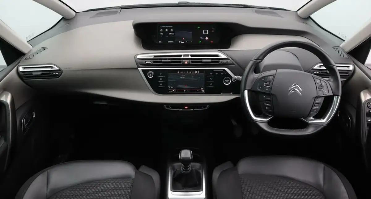 2022-citroen-grand-c4-spacetourer-15bluehdi-shine-big-13