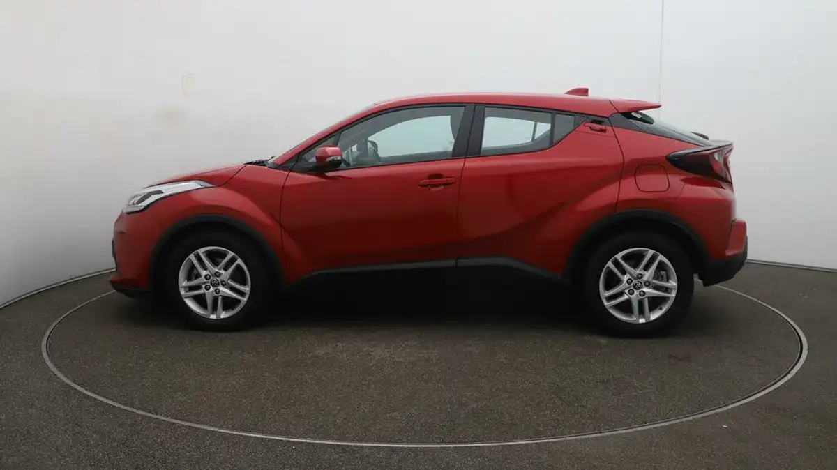 2022-toyota-c-hr-18-vvt-i-icon-big-62