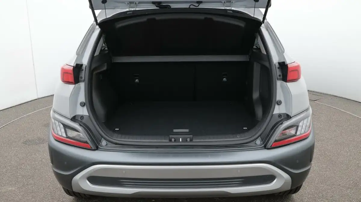 2022-hyundai-kona-16-gdi-premium-big-17