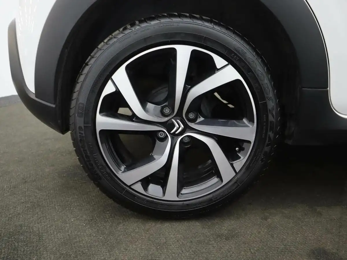 2023-citroen-c3-12-puretech-shine-plus-83ps-ss-big-6
