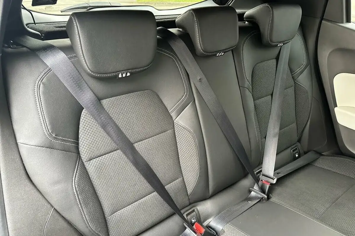 2021-renault-clio-10-tce-s-edition-90ps-big-23