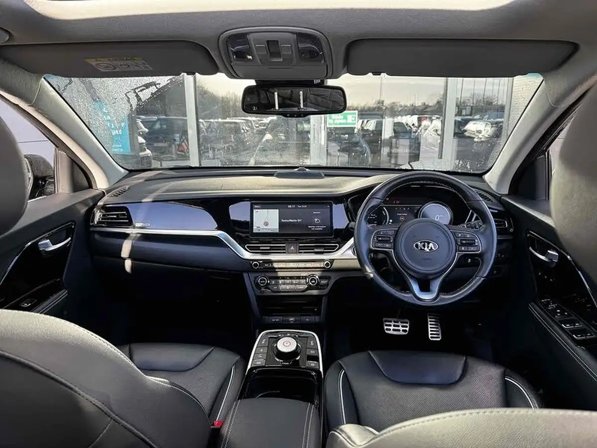 2021-kia-e-niro-ev-4-big-3