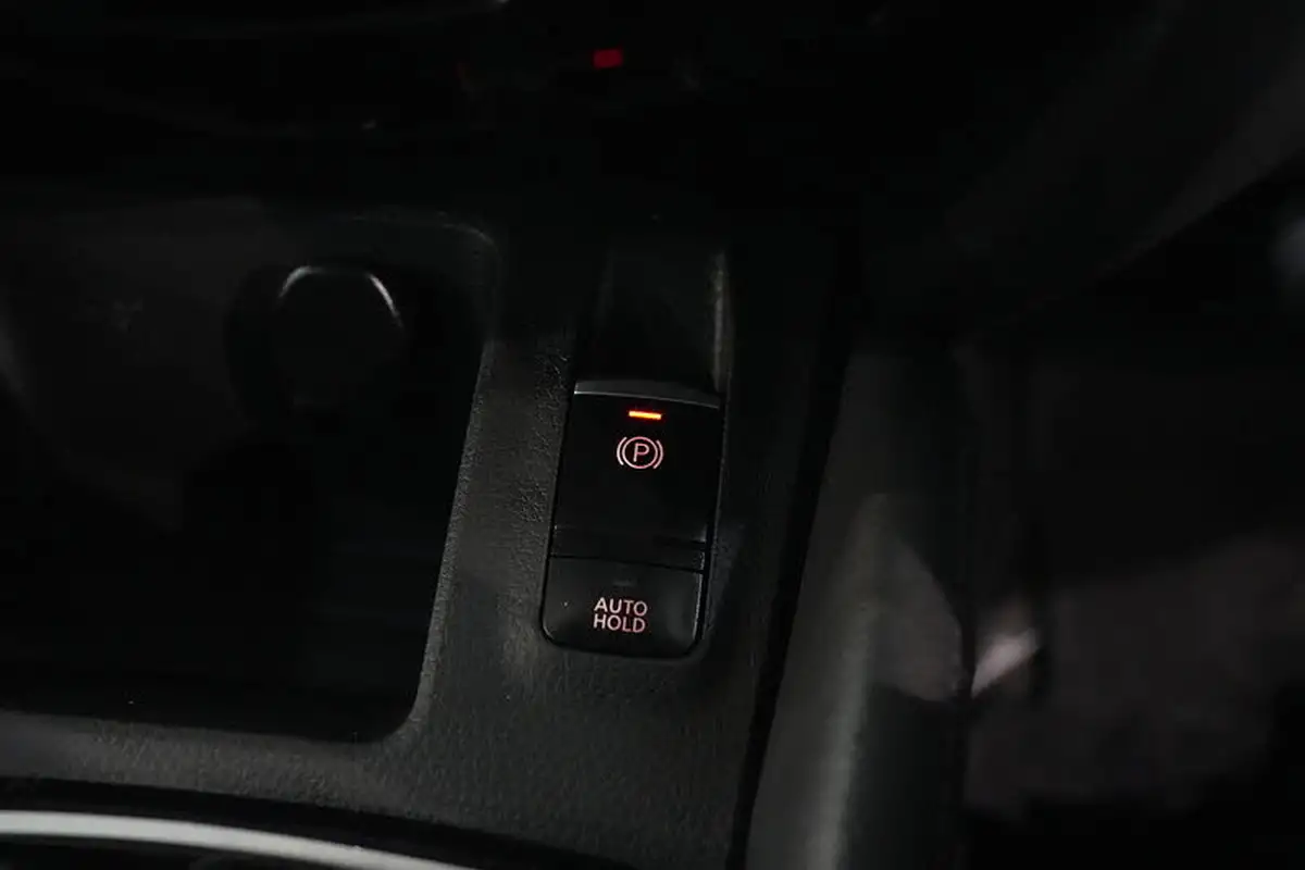 2021-nissan-qashqai-13-dig-t-acenta-premium-158ps-xtronic-big-39