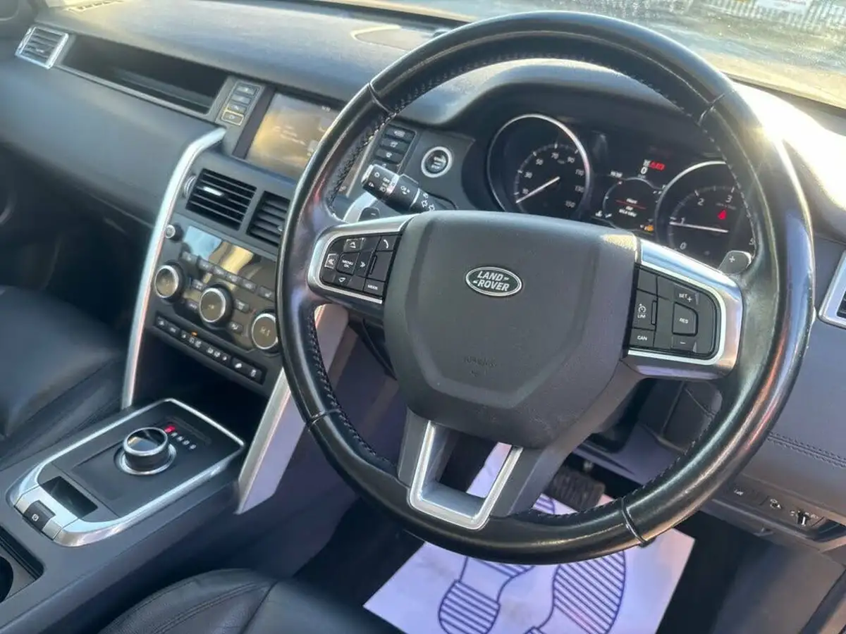 2017-land-rover-discovery-sport-20td4-se-180ps-station-wagon-auto-big-8