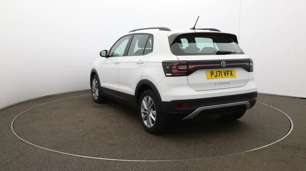 2022-volkswagen-t-cross-10-tsi-se-95ps-big-52