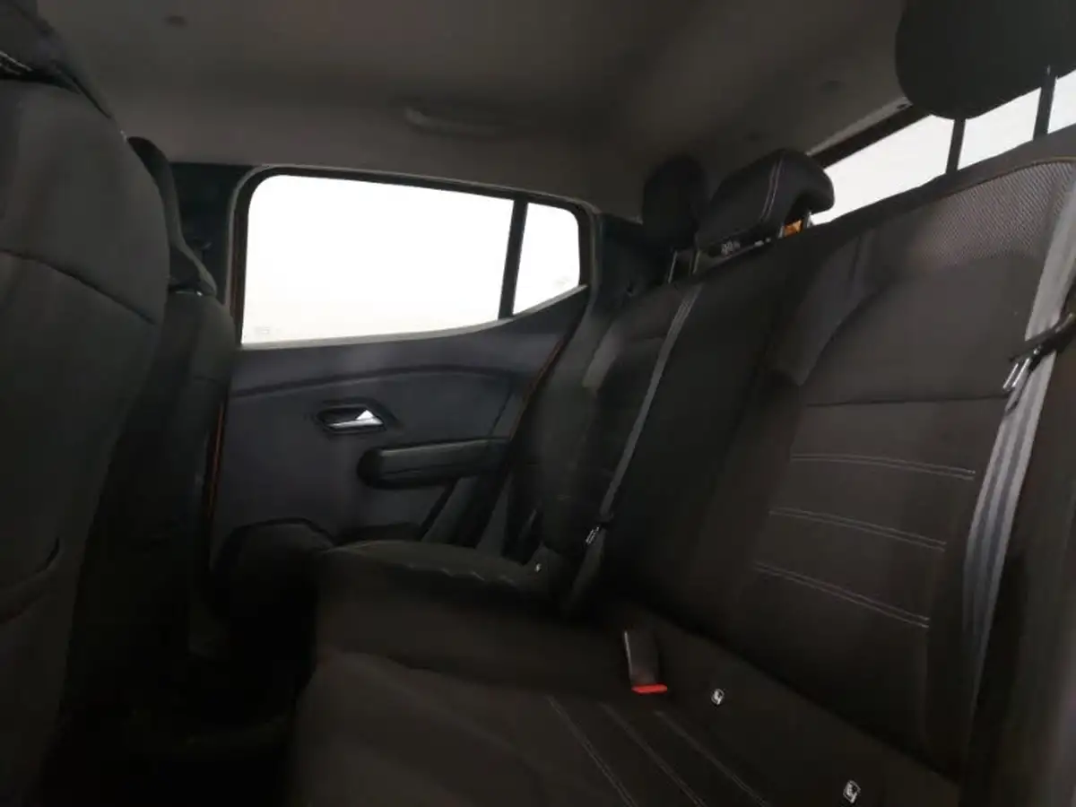 2022-dacia-sandero-stepway-10-tce-comfort-90bhp-big-5