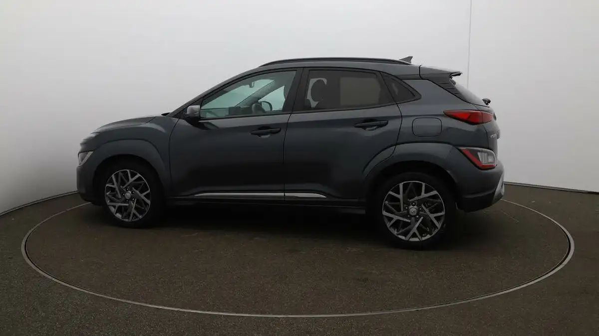 2022-hyundai-kona-16-gdi-premium-big-51