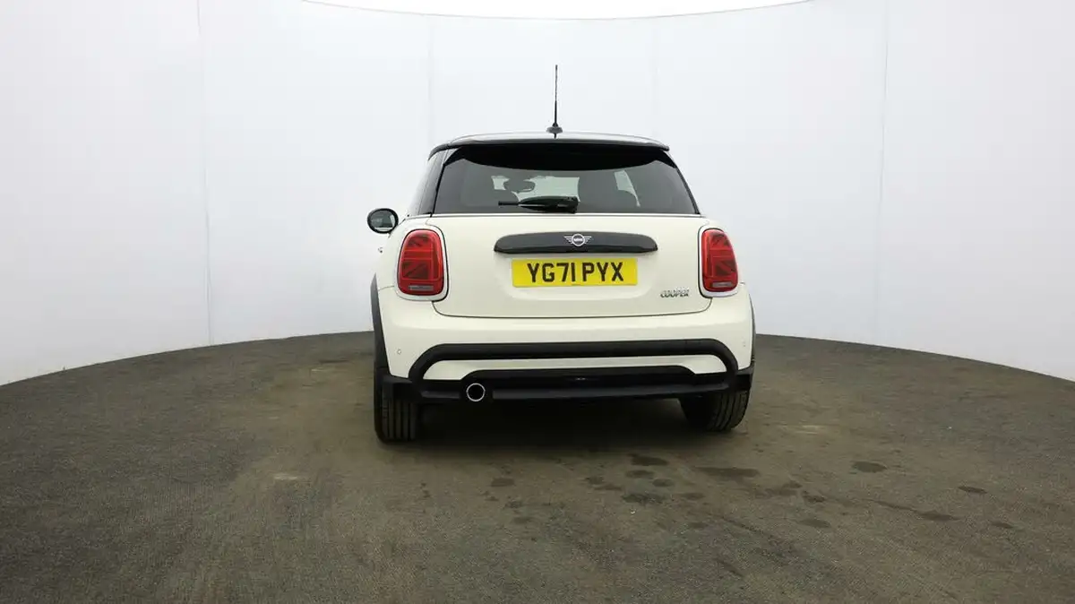 2021-mini-cooper-15-cooper-exclusive-hatchback-3d-auto-big-24