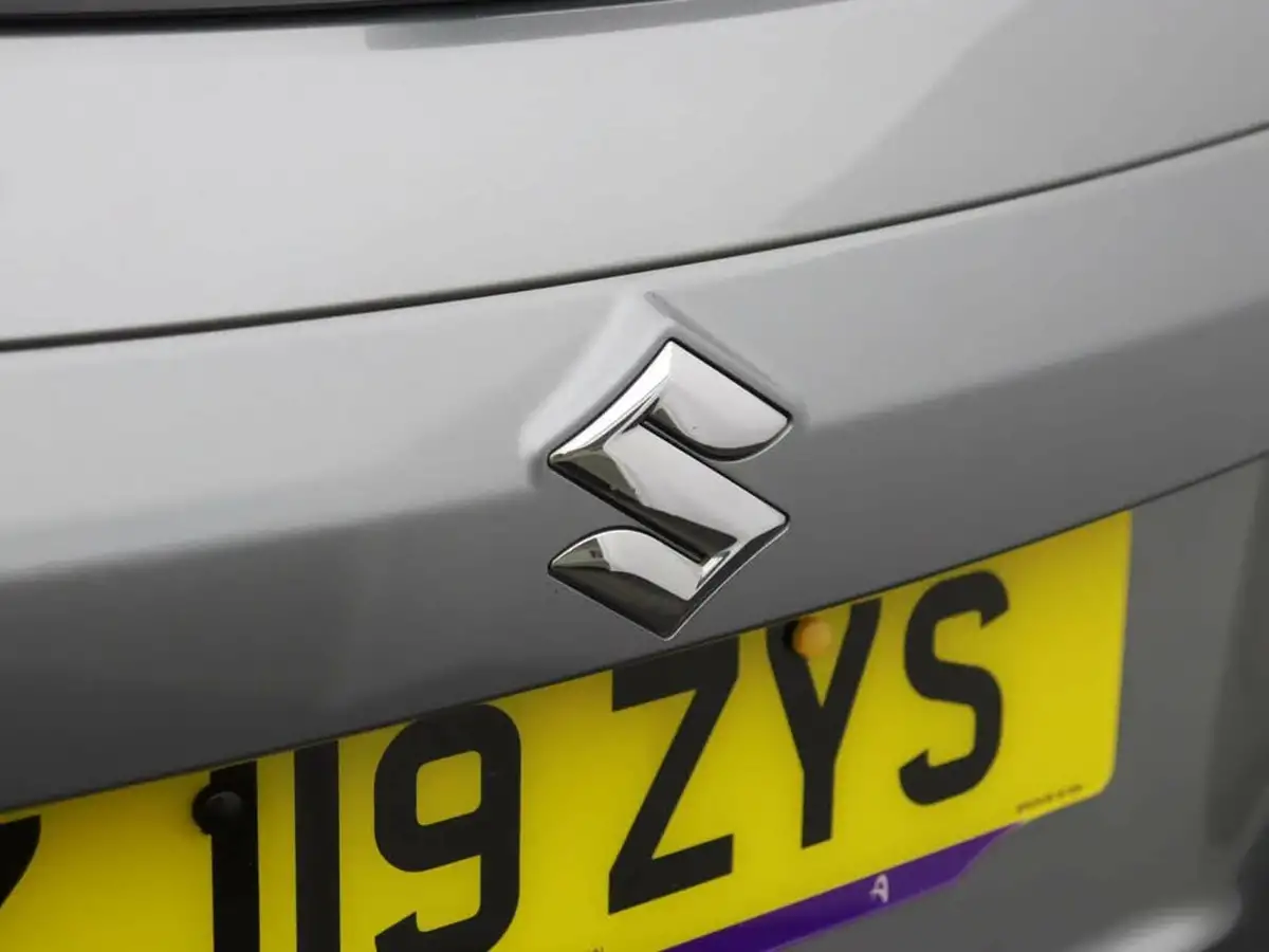 2019-suzuki-vitara-10-boosterjet-sz-t-big-38