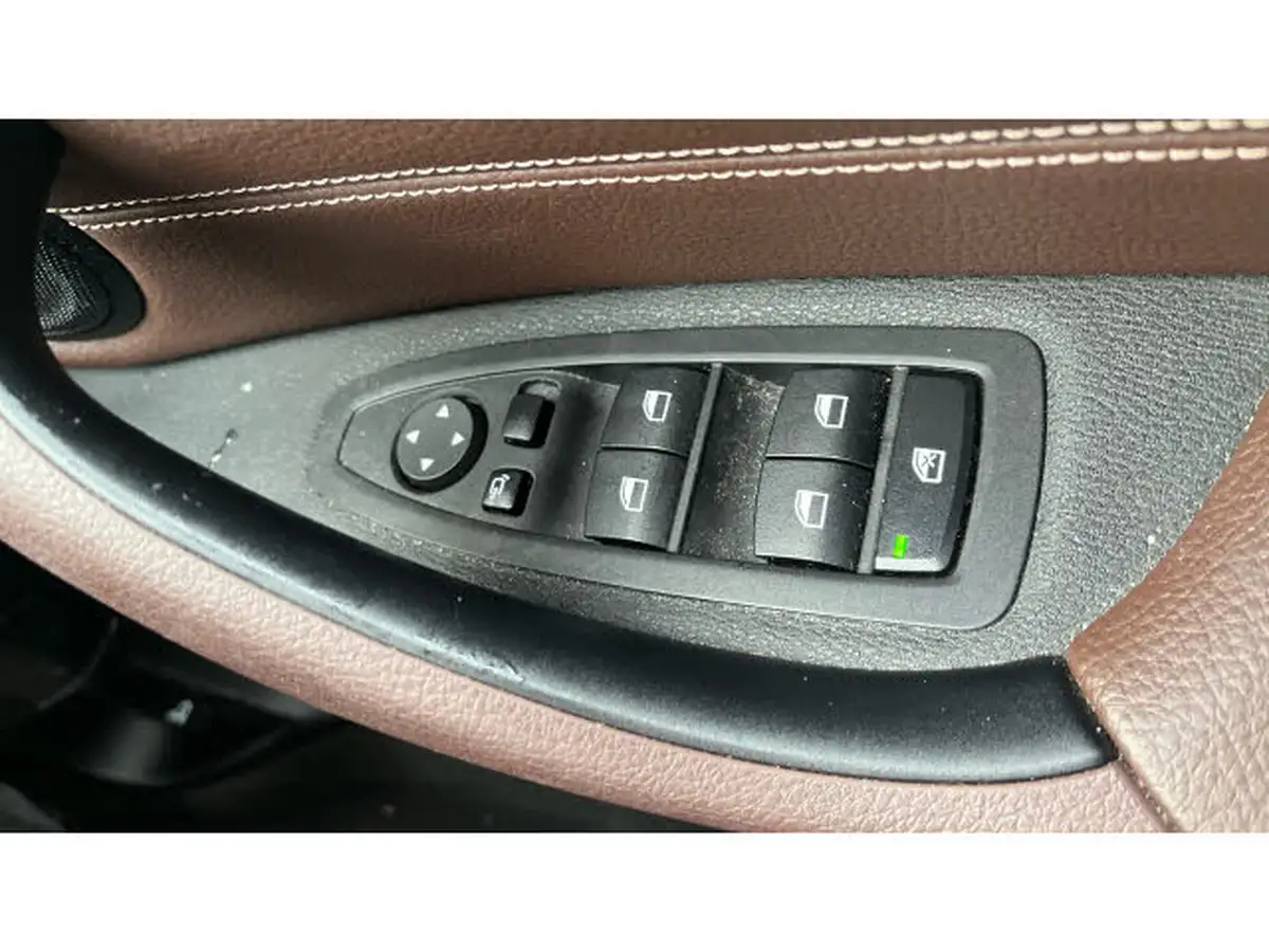 2021-bmw-x1-20-xdrive20i-xline-big-23