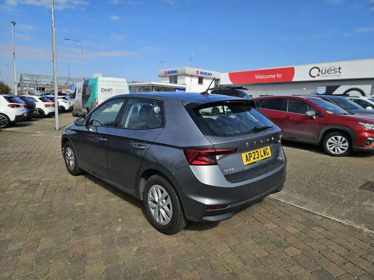 2023-skoda-fabia-10-tsi-se-comfort-110ps-big-4