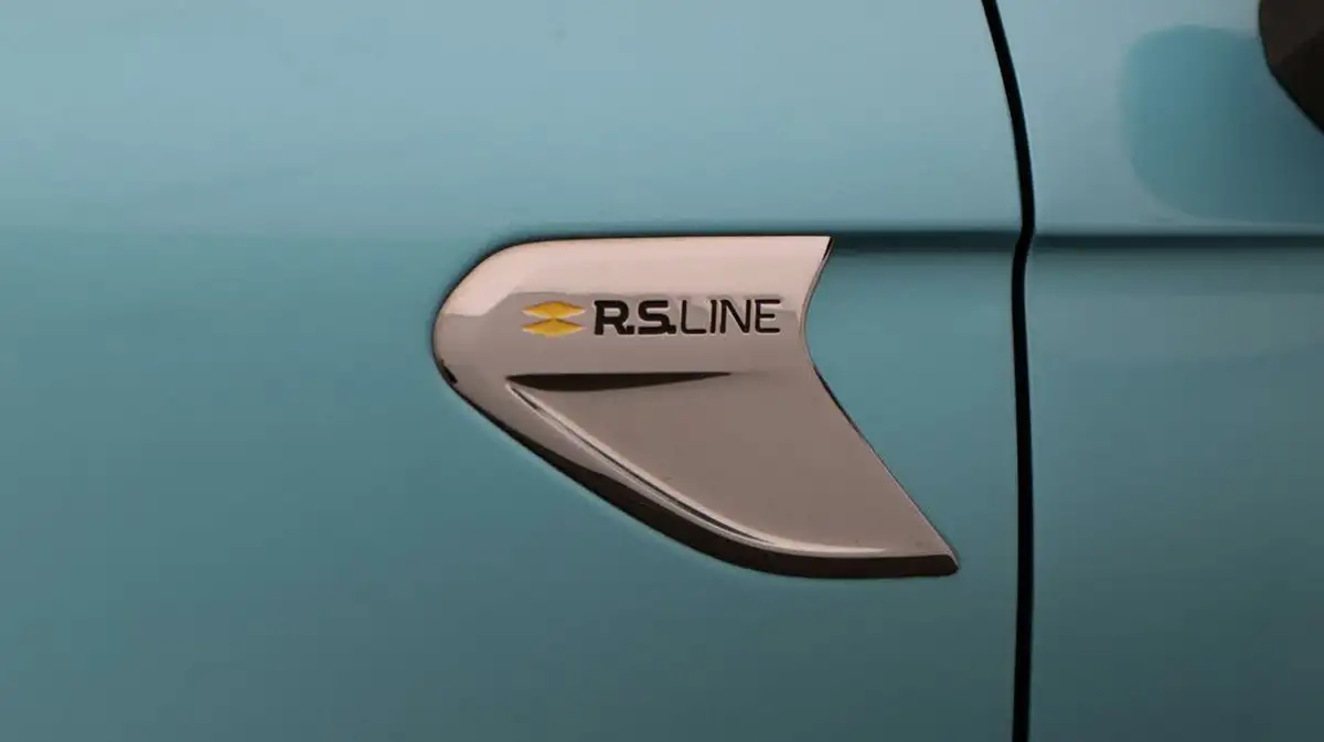 2022-renault-clio-16-rs-line-140ps-rs-line-e-tech-hybrid-big-20