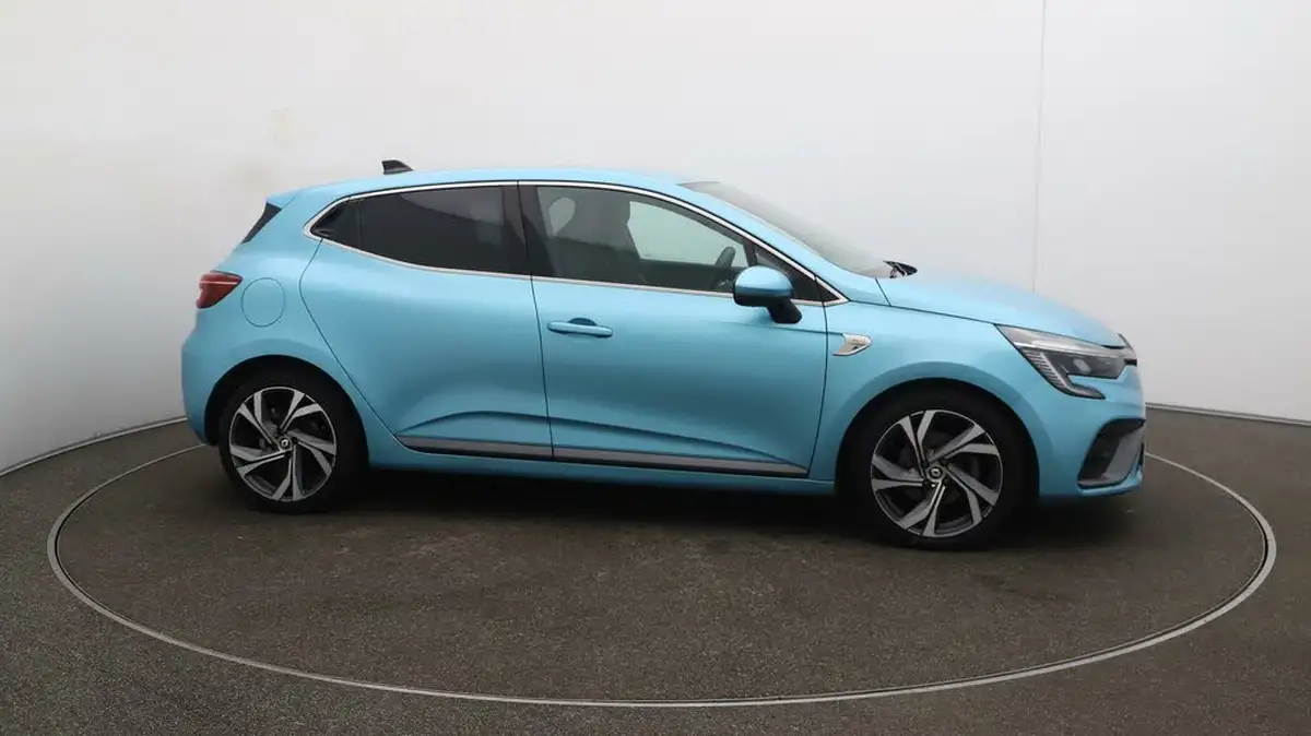 2022-renault-clio-16-rs-line-140ps-rs-line-e-tech-hybrid-big-38