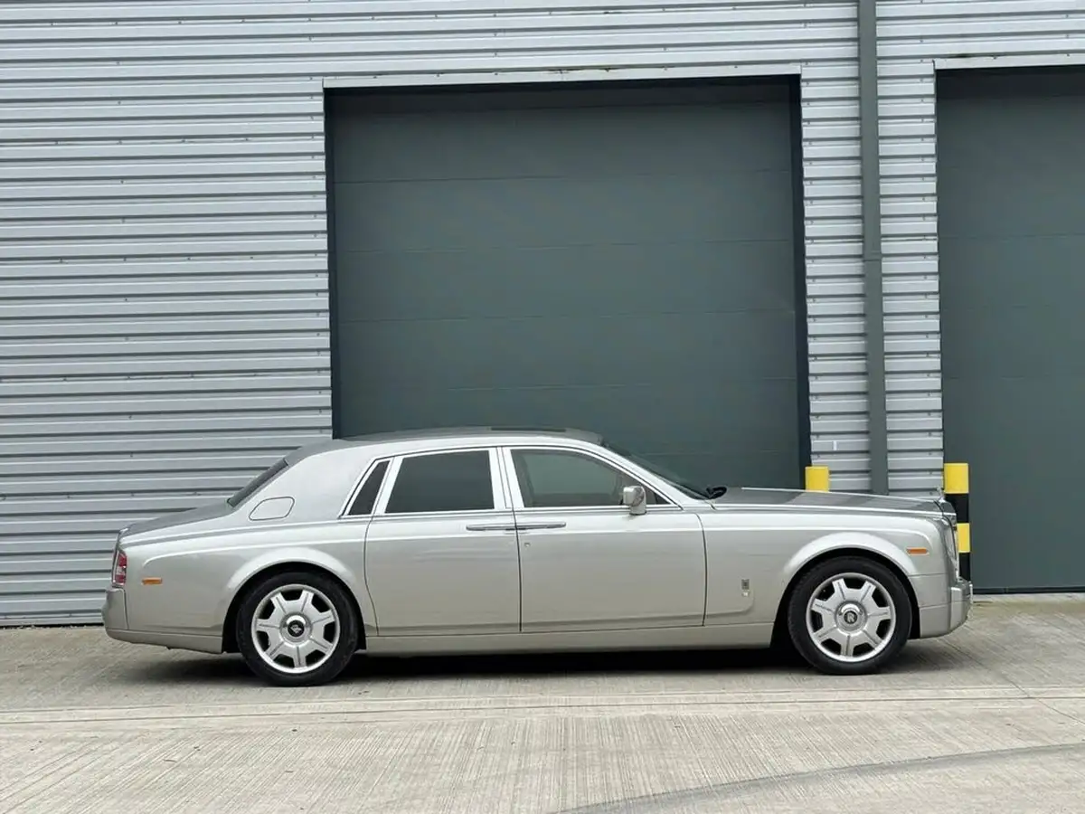 2007-rolls-royce-phantom-67-limousine-4d-big-4