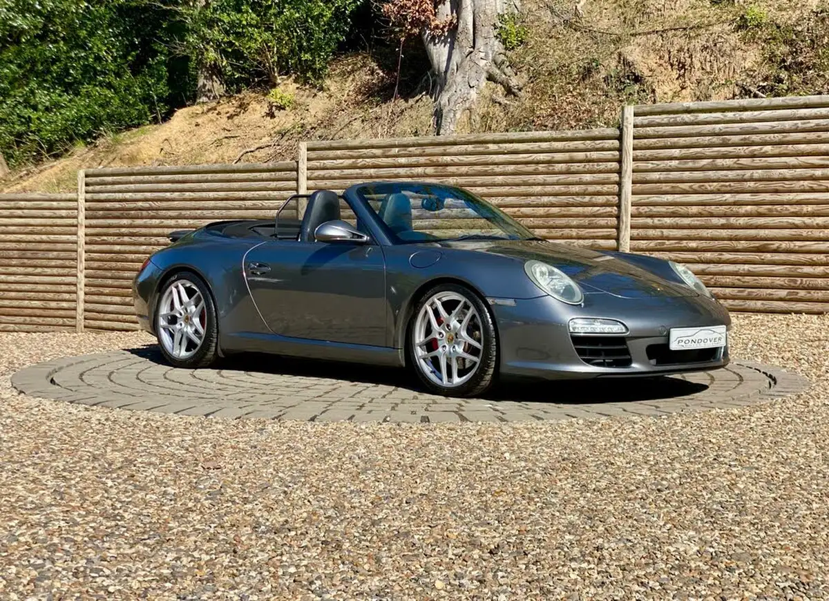 2010-porsche-911-38-carrera-s-cabriolet-auto-big-31