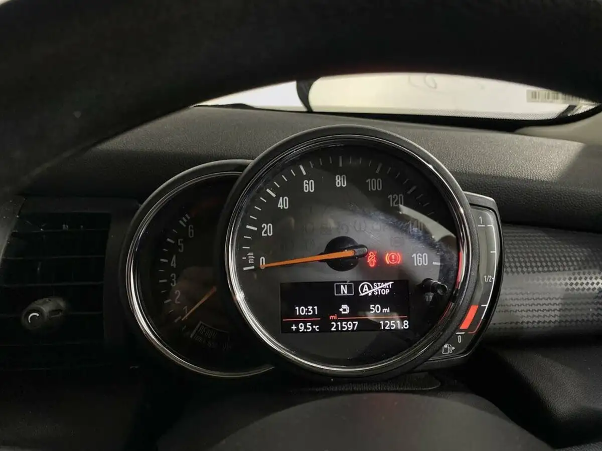 2020-mini-cooper-15-cooper-classic-hatchback-3d-big-15