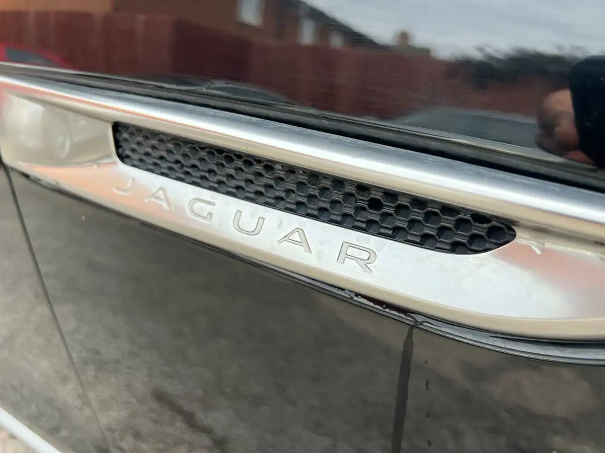 2019-jaguar-f-pace-30td-s-v6-ss-big-32