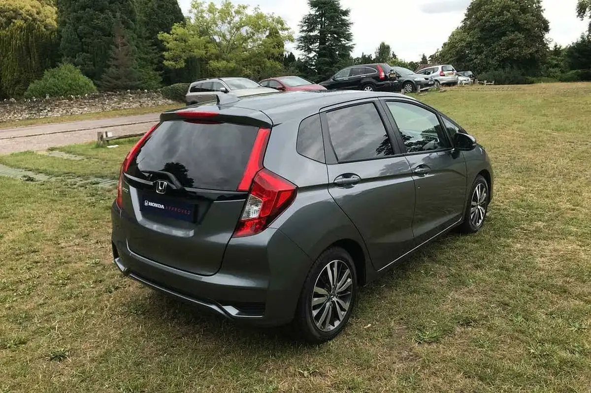 2019-honda-jazz-13-i-vtec-ex-navi-big-11