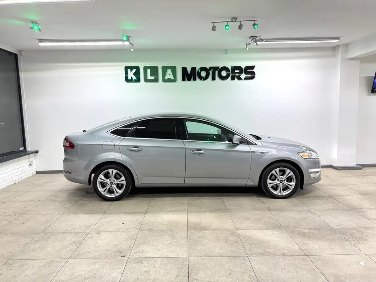 2012-ford-mondeo-20td-titanium-140ps-hatchback-big-5