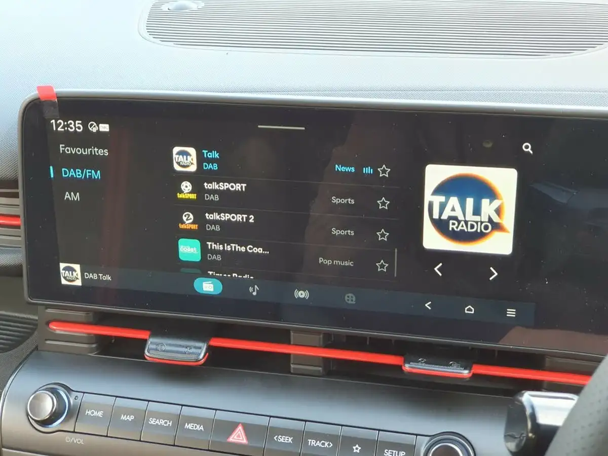 2024-hyundai-kona-16-gdi-n-line-141ps-dct-big-26