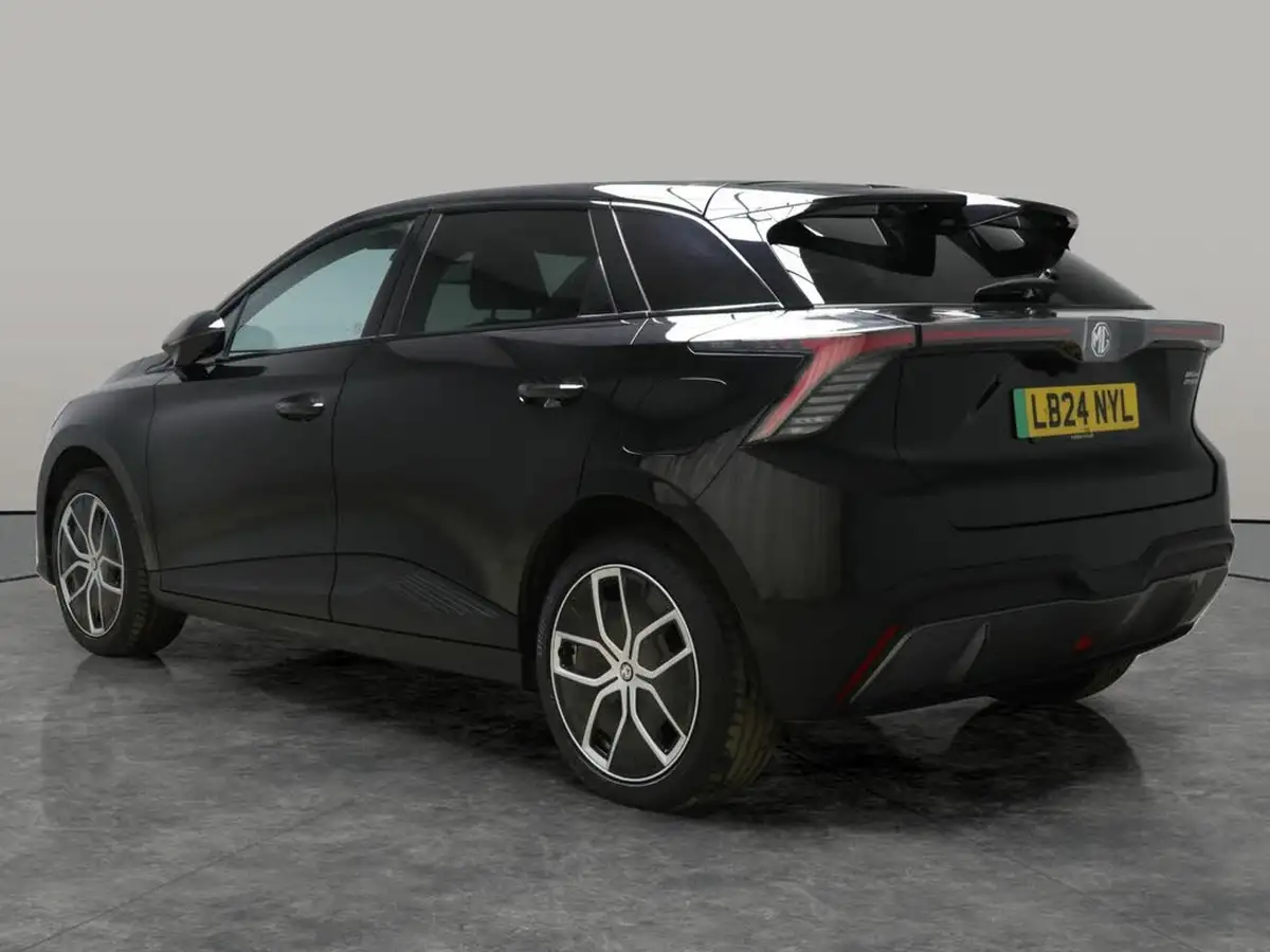 2024-mg-mg4-e-trophy-ev-245ps-extended-big-8