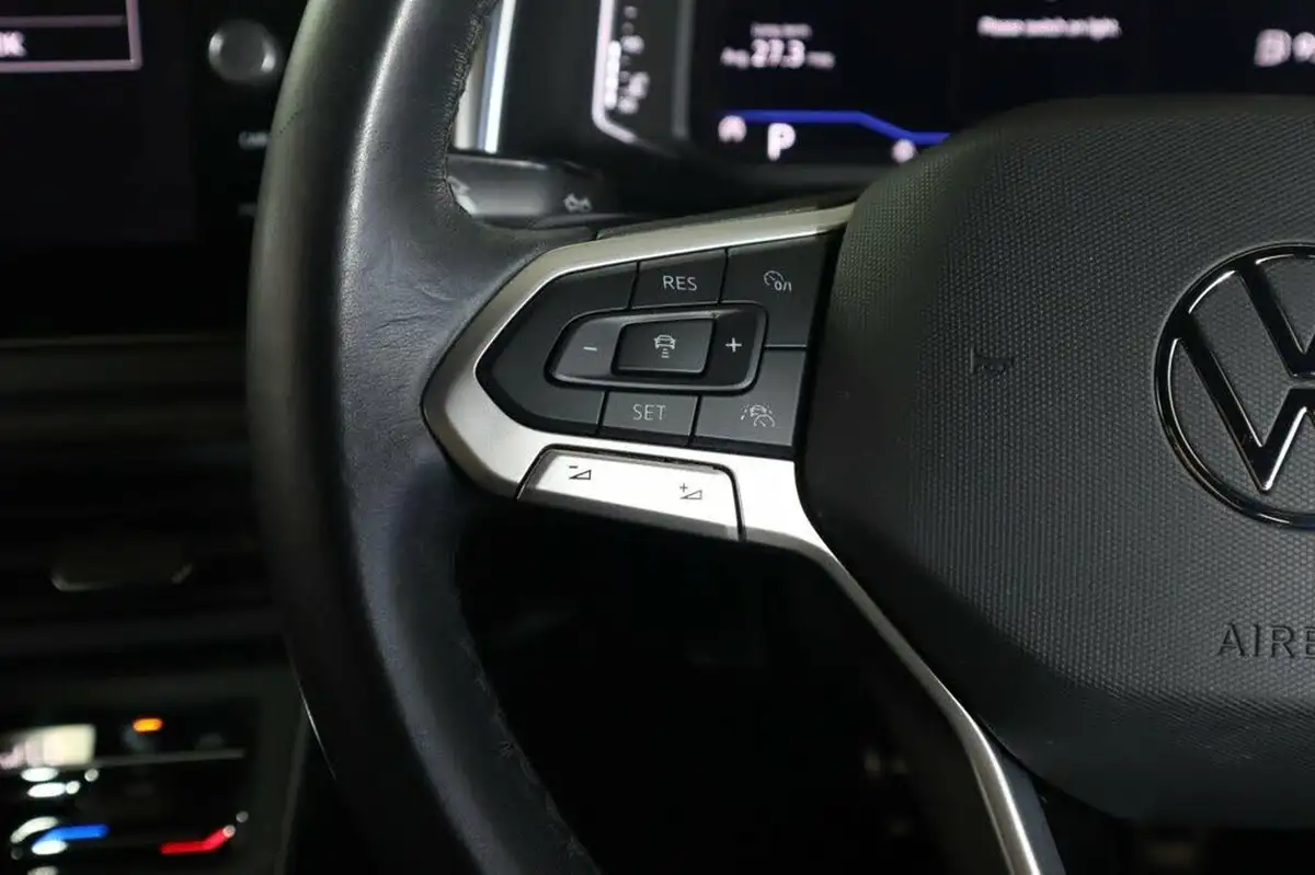 2022-volkswagen-polo-10-tsi-r-line-110ps-dsg-big-27