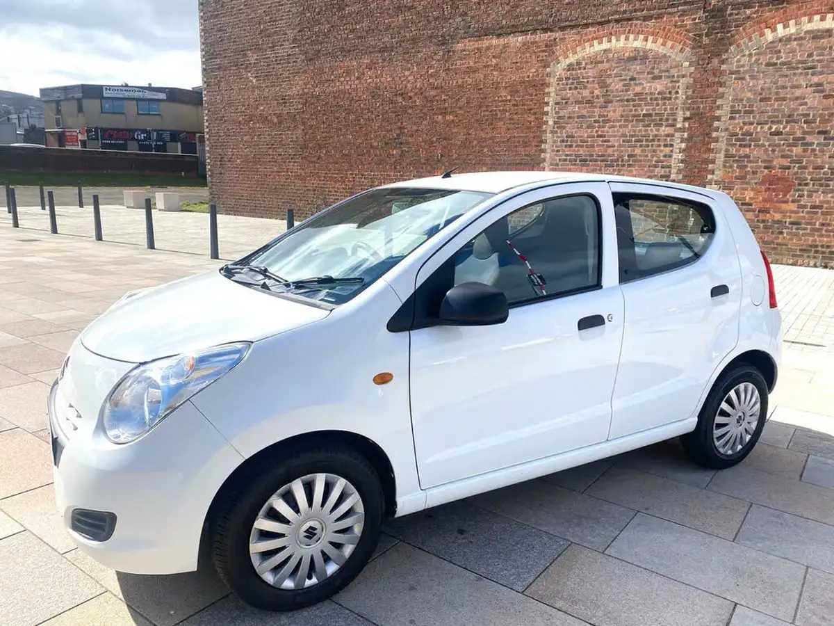 2013-suzuki-alto-10-sz-big-19