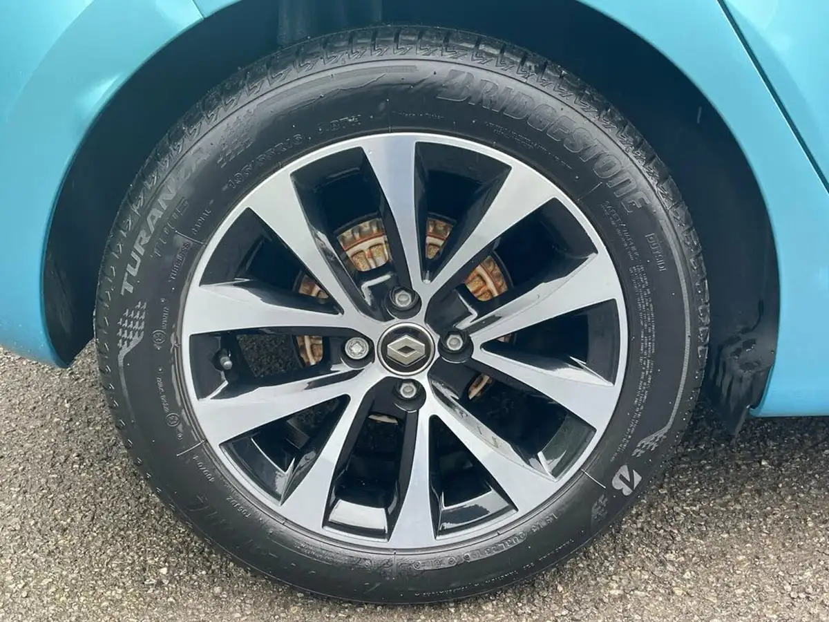 2019-renault-clio-10-sce-iconic-big-8