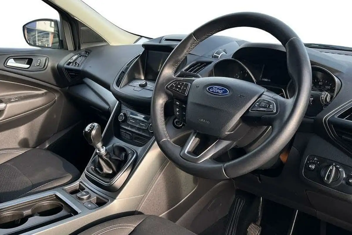 2018-ford-kuga-15tdci-zetec-big-8