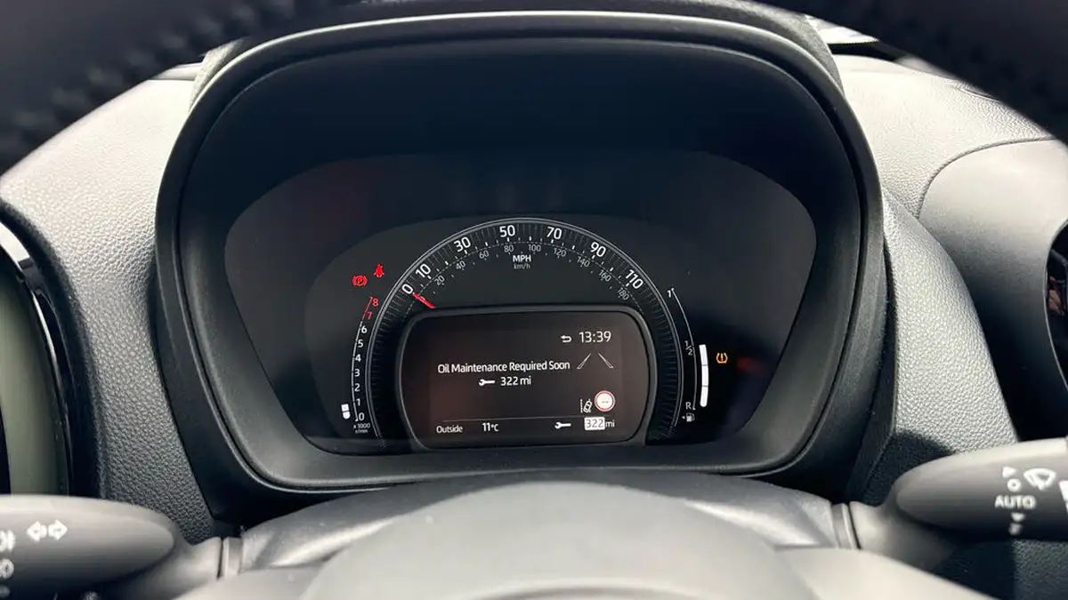 2023-toyota-aygo-x-10-vvt-i-exclusive-big-12