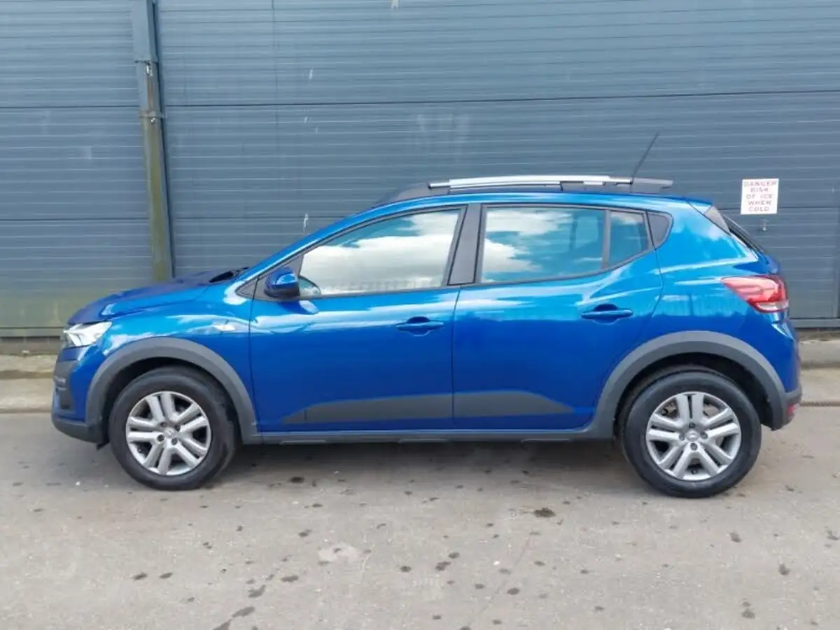 2022-dacia-sandero-stepway-10-tce-comfort-90bhp-auto-big-3