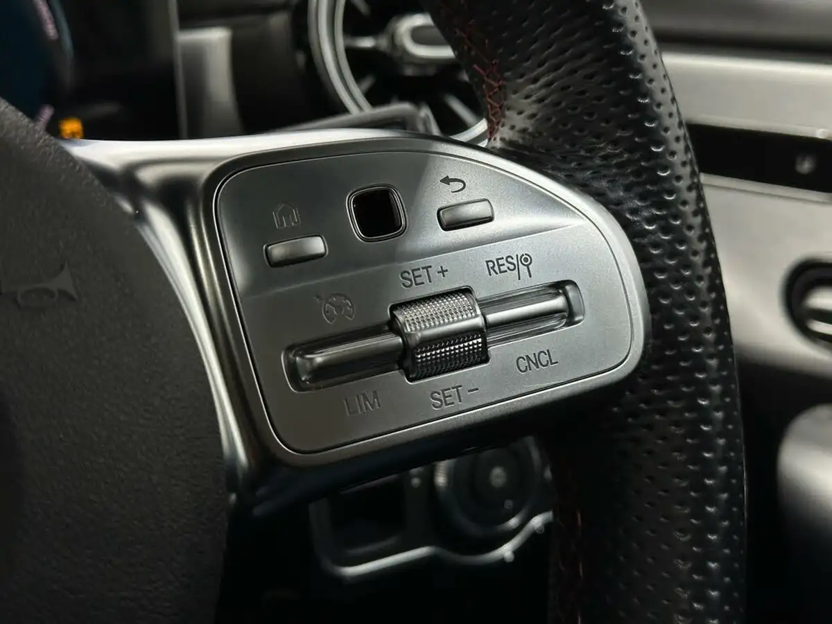 2020-mercedes-benz-a-class-15d-a180d-amg-line-premium-plus-hatchback-5d-7g-dct-big-13