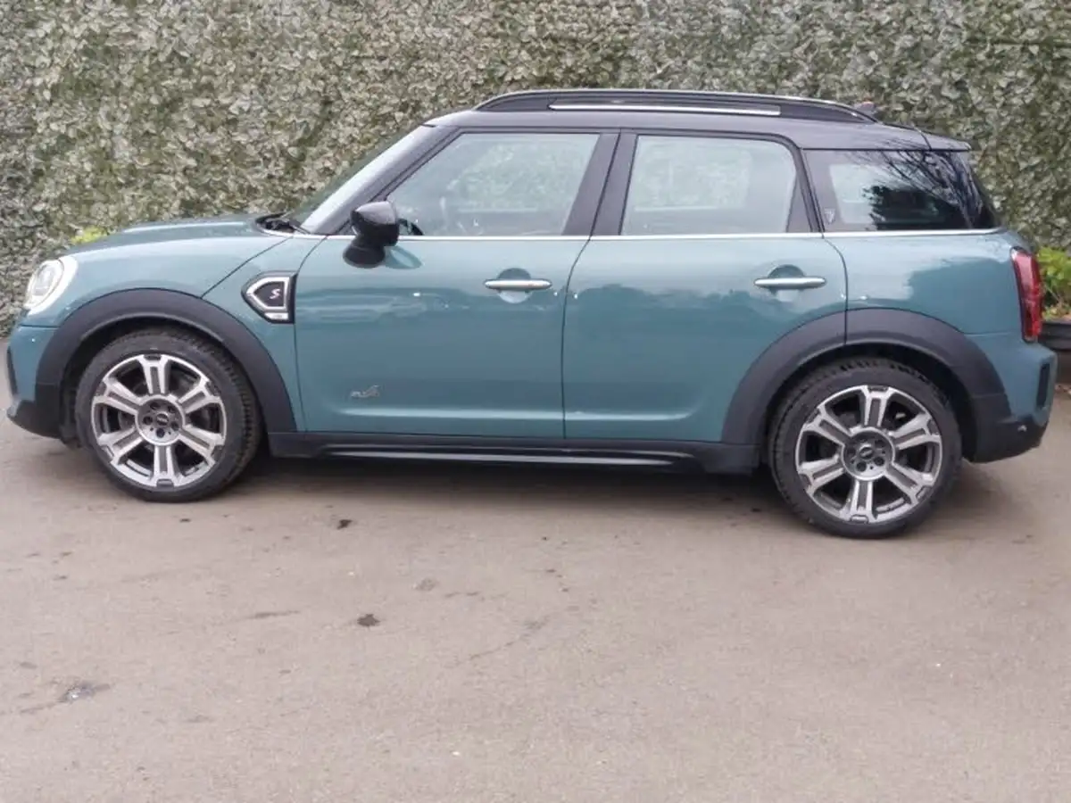 2021-mini-countryman-20-cooper-s-exclusive-all4-auto-big-3