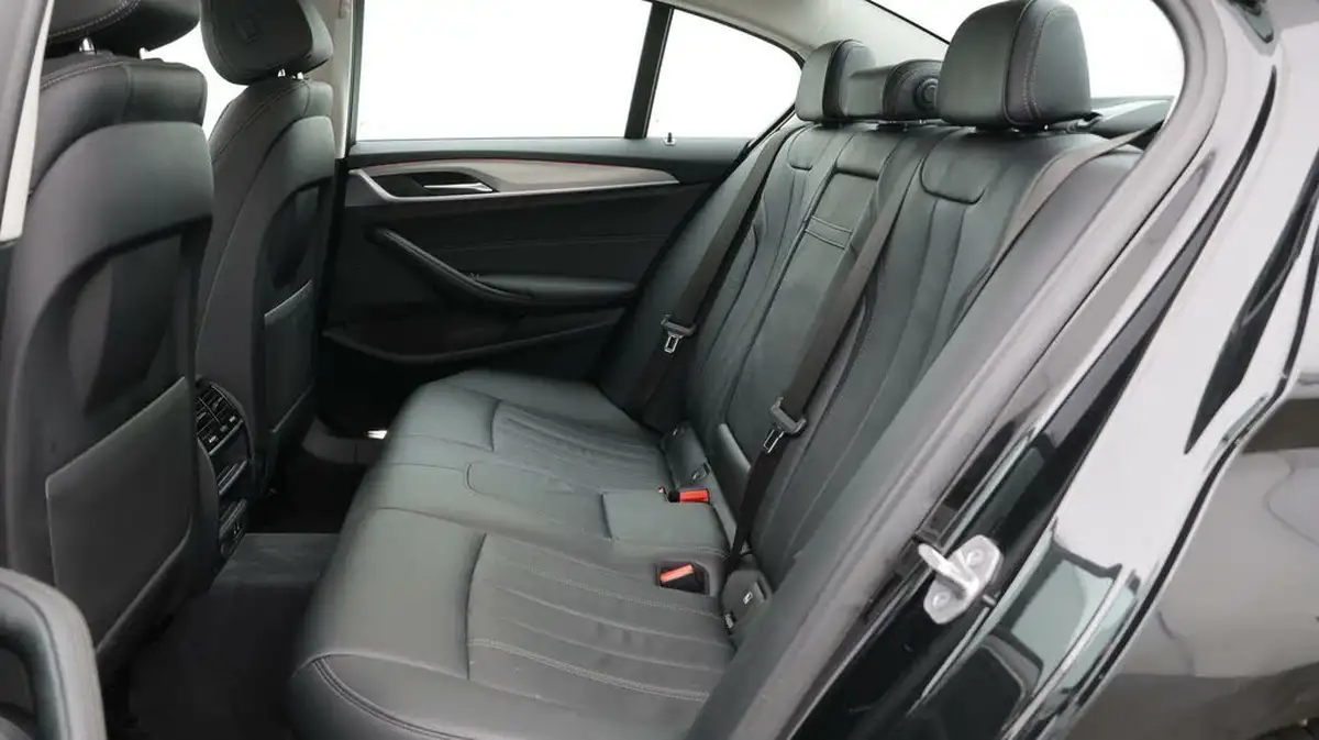 2020-bmw-5-series-20td-520d-se-190ps-saloon-4d-big-16