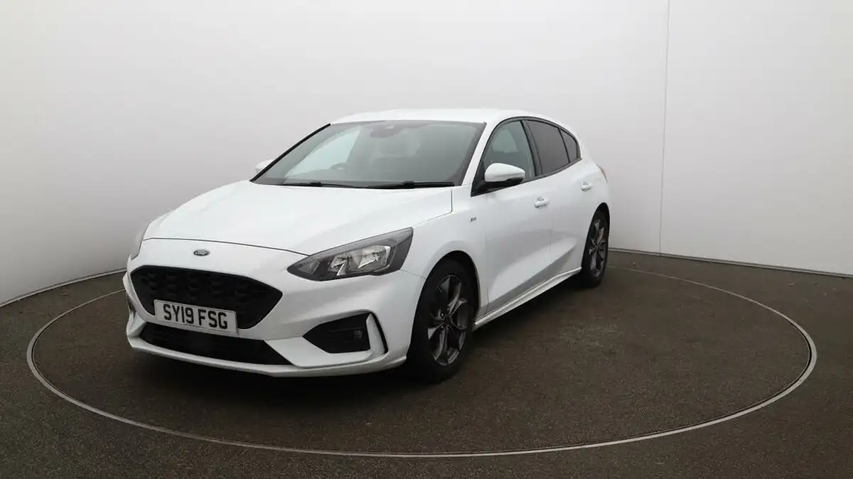 2019-ford-focus-10t-st-line-ss-hatchback-big-29