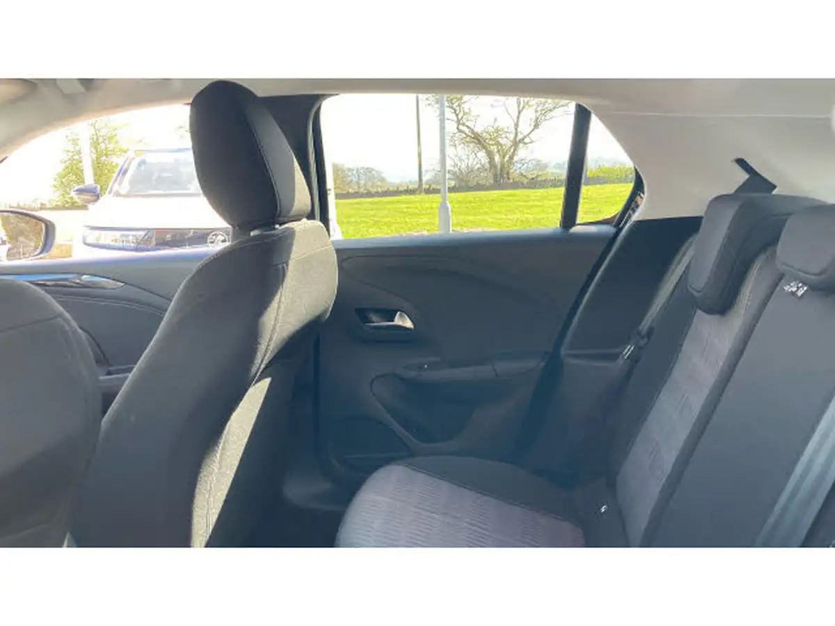 2021-vauxhall-corsa-12-turbo-griffin-edition-big-15
