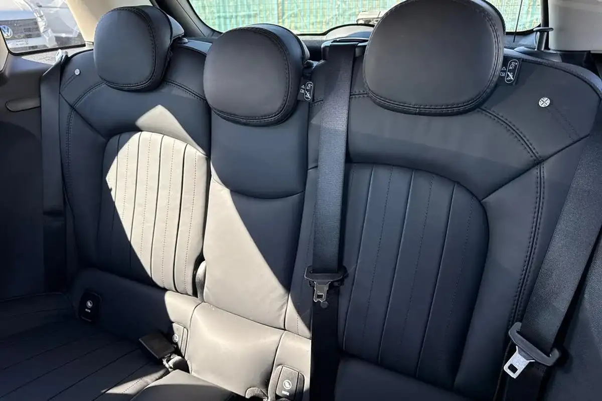 2020-mini-cooper-15-cooper-exclusive-hatchback-5d-auto-big-13