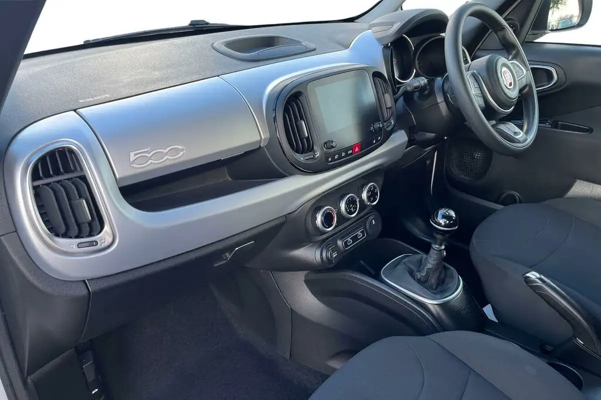 2021-fiat-500l-14-hey-google-big-1