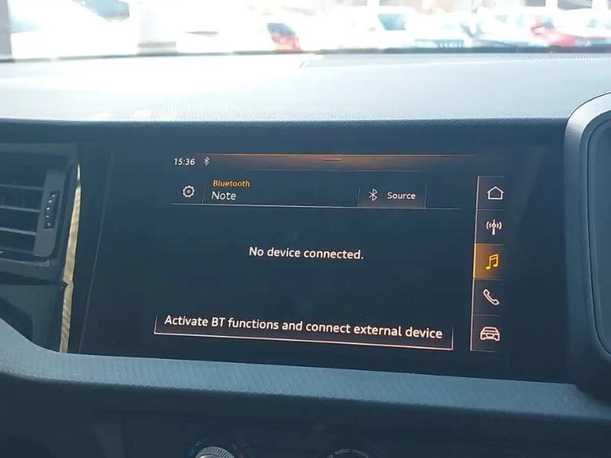 2020-audi-a1-10-25-tfsi-technik-big-18